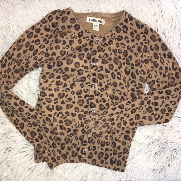 SOLD! Cheetah print buttoned sweater - Picture 1 of 3